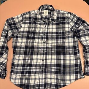 Women’s Black, White and Navy flannel shirt